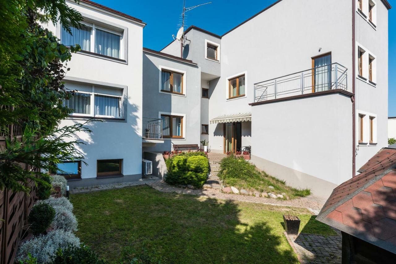 Gosciniec Witomino Acomodação com café da manhã Gdynia Exterior foto